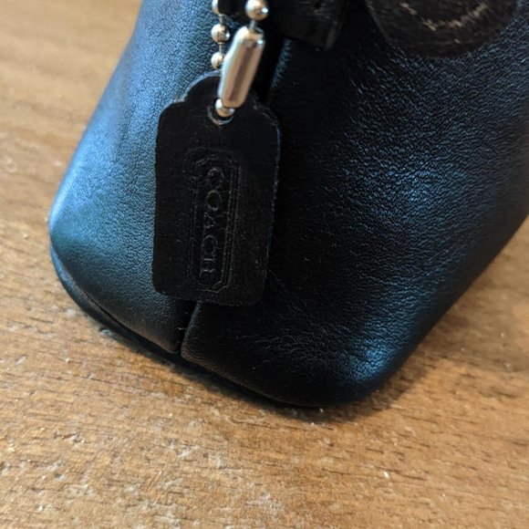 Coach Authentic cosmetic bag - Picture 2 of 8